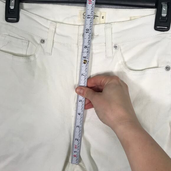 Jessica Simpson Jeans Size 26 Slim Straight Stretch Raw Frayed Hem Shark Bite - Picture 10 of 13